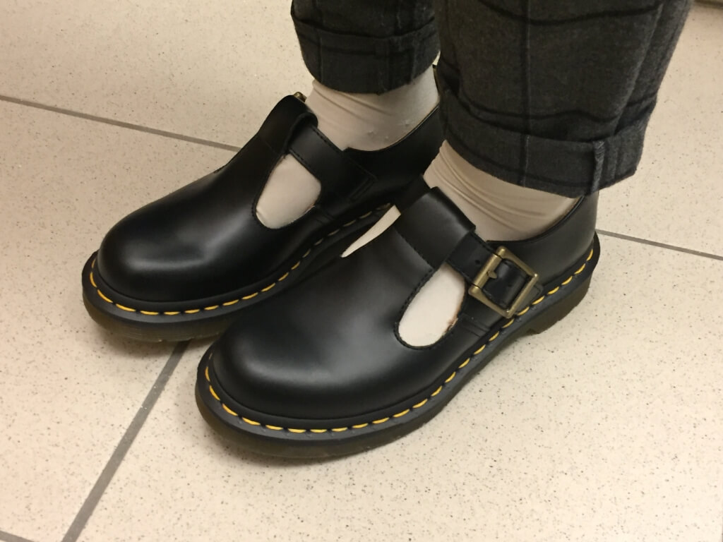 在庫あり ドクターマーチン Dr.Martens CORE POLLEY Tバーシューズ