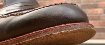 実録！レザーソールの革靴を履き下ろし・お手入れ頻度でつま先の削れはどう変わる？